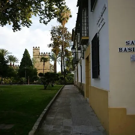 Calle San Basilio - Patios. Aparcamiento Gratis Appartement
